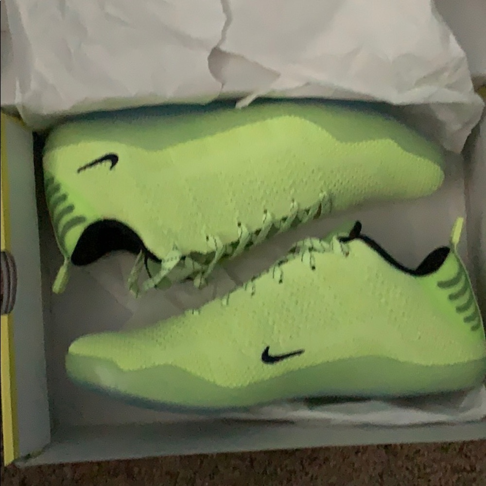 Nike Kobe 11 Elite Low 4KB